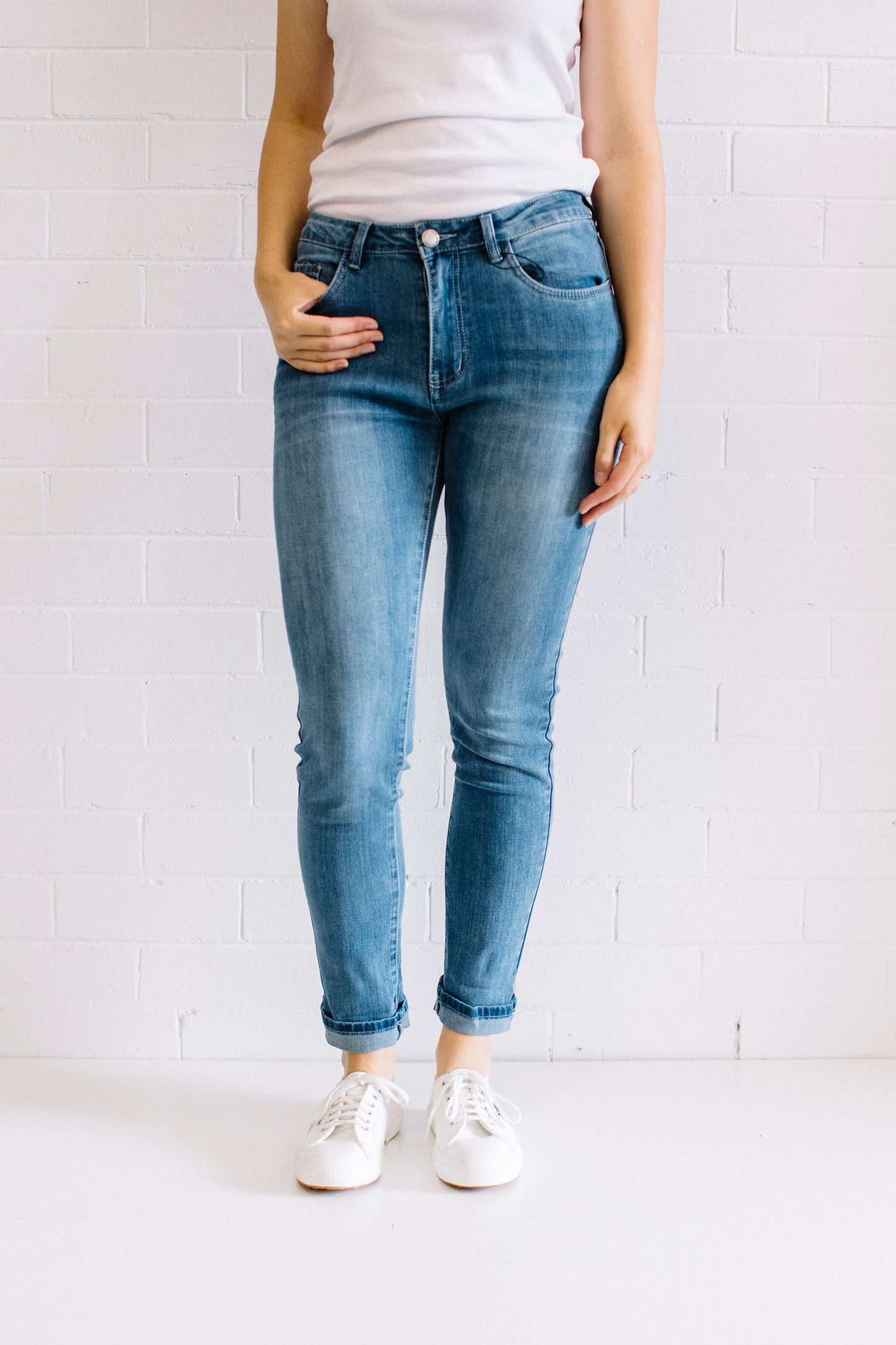 Relaxed Mid Denim Women | Lyn Rose Boutique