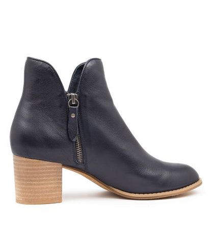 Shiannely Boots - Navy