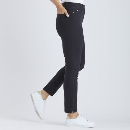 Slim Leg Miracle Jean - Black