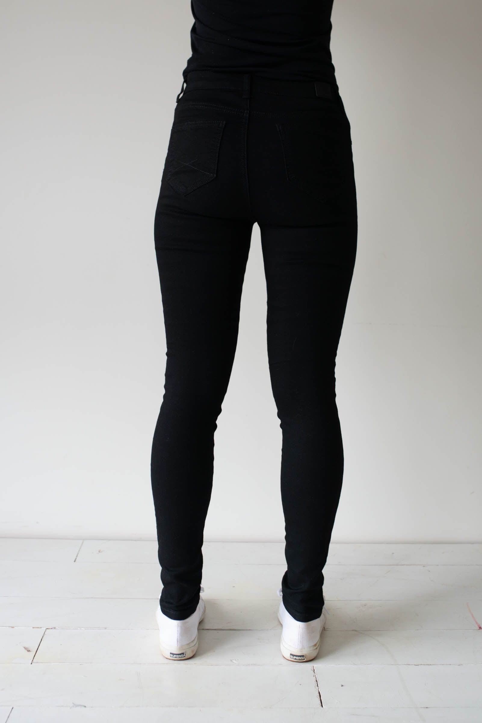 Skinny Jean Women Black | Lyn Rose Boutique
