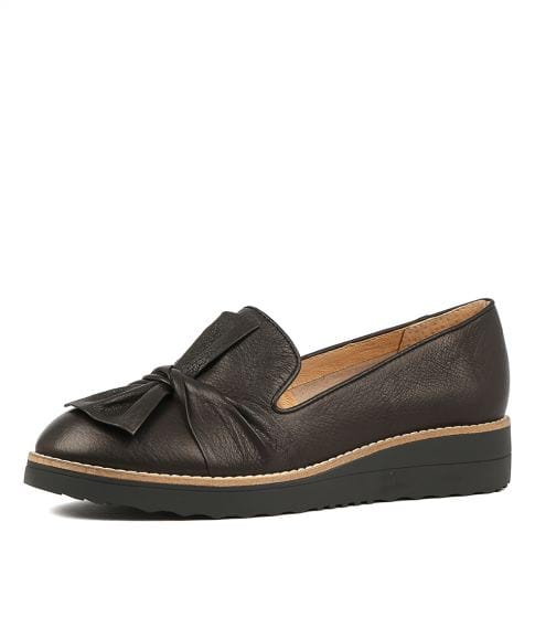 OCLEM - Black Loafer