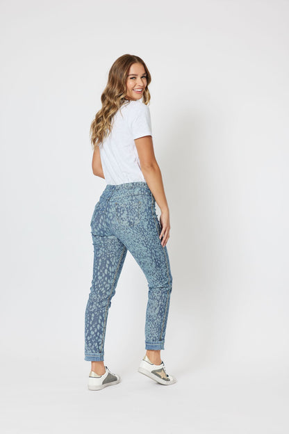 Reversible Jean